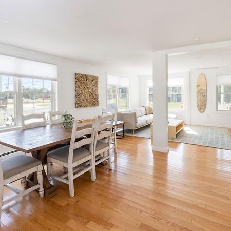 Pine Point Beach House With Deck, Fire Pit & Porch Scarborough Exterior foto